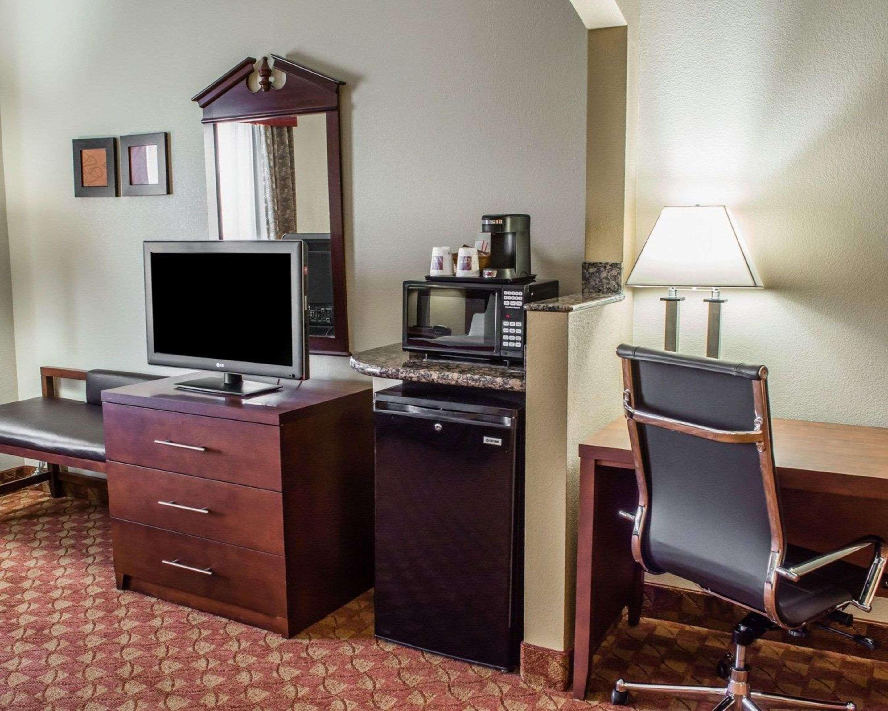 Comfort Hotel 3*